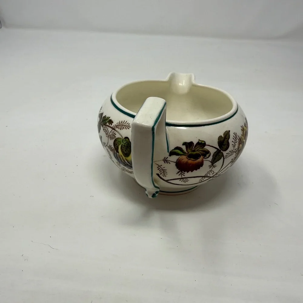 Wedgwood Surrey of Etruria Barlaston Creamer Pitcher Floral England Vintage